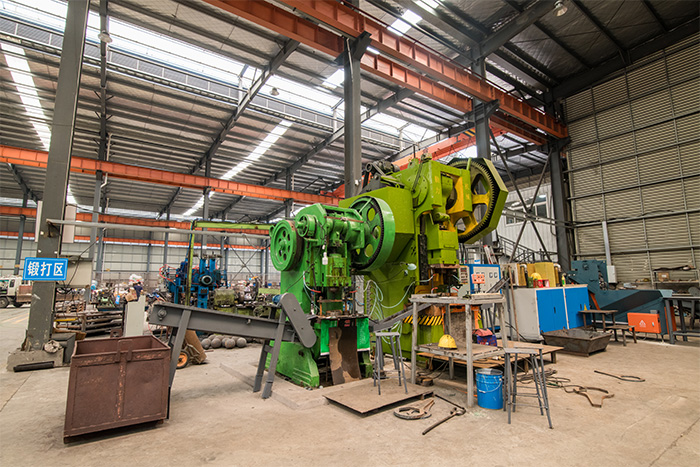 锦州网架配件-锥头加工车间